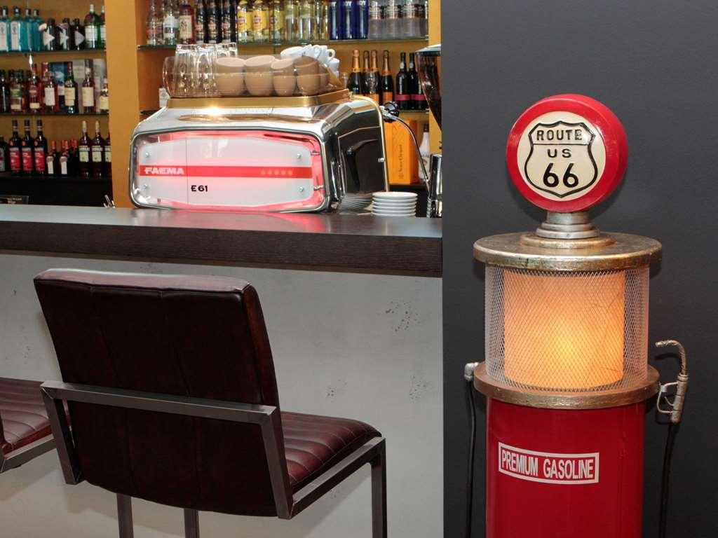 The Classic Oldtimer Hotel Ingolstadt Restaurante foto